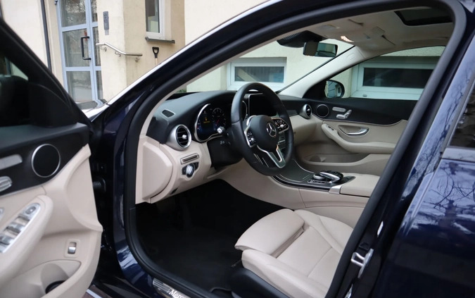Mercedes-Benz Klasa C cena 172000 przebieg: 13000, rok produkcji 2021 z Kielce małe 466